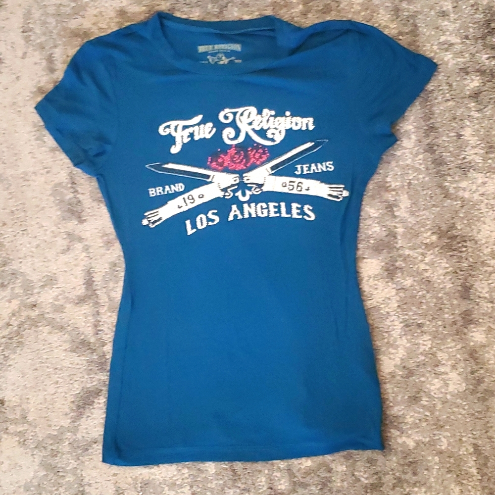 True Religion tee shirt